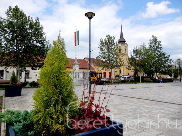 Virágos Berettyóújfalu 05